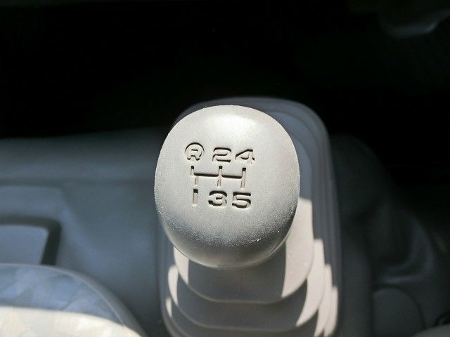 HINO DUTRO 2008 Image 31