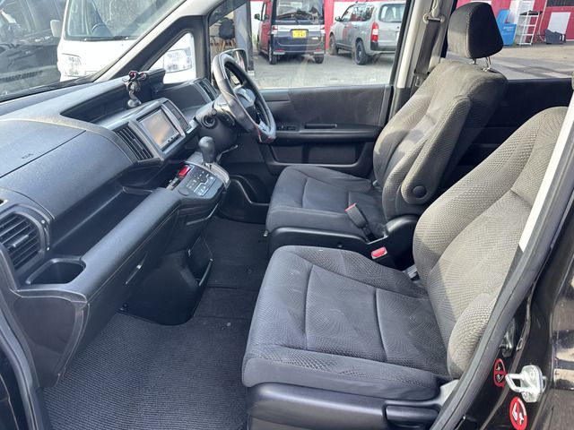 HONDA STEPWAGON SPADA 2009 Image 31