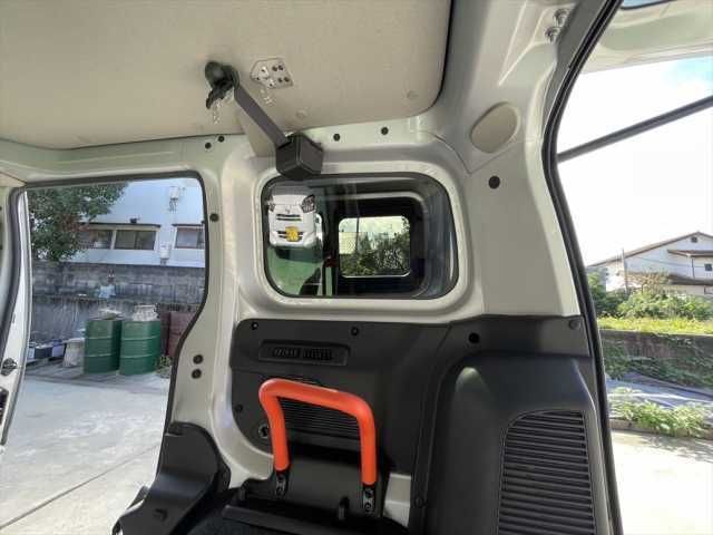 NISSAN NV200 VANETTE VAN 2018 Image 31