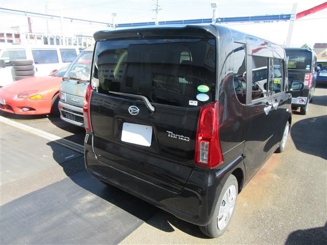 DAIHATSU TANTO 2021 Image 31