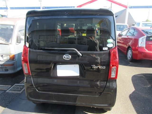 DAIHATSU TANTO 2021 Image 31