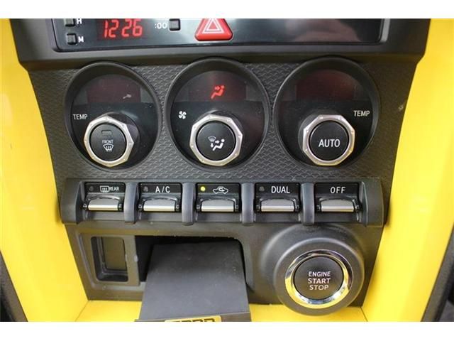 TOYOTA 86 2013 Image 31