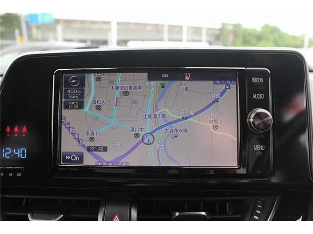 TOYOTA C-HR 2017 Image 31