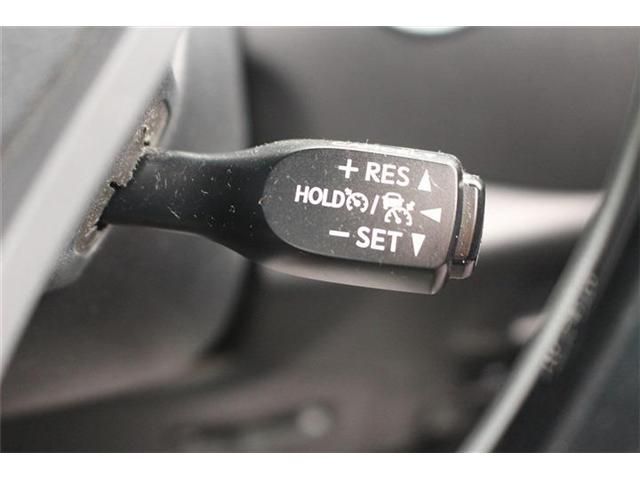 TOYOTA C-HR 2017 Image 31