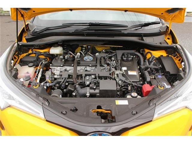 TOYOTA C-HR 2017 Image 31