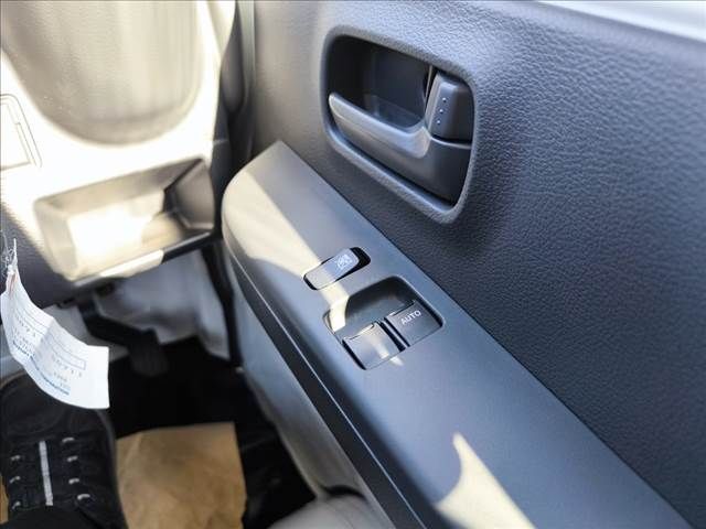 NISSAN CLIPPER TRUCK 4WD 2025 Image 31