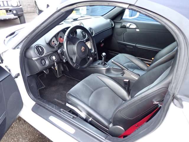 PORSCHE BOXSTER S 2011 Image 31