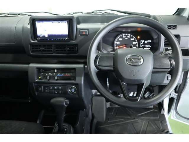 DAIHATSU HIJET TRUCK 4WD 2023 Image 31