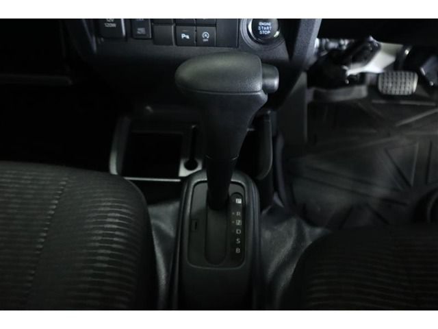 DAIHATSU HIJET TRUCK 4WD 2023 Image 31