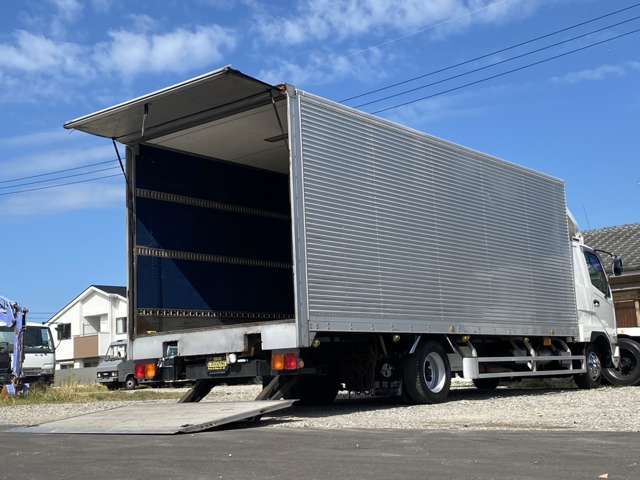 MITSUBISHI FUSOU FIGHTER 2007 Image 31