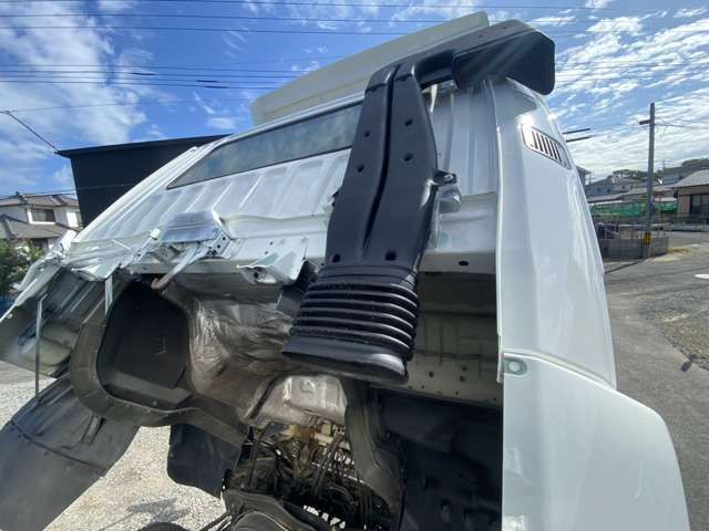 MITSUBISHI FUSOU FIGHTER 2007 Image 31