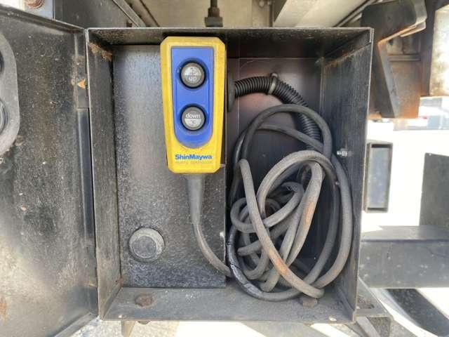 MITSUBISHI FUSOU FIGHTER 2007 Image 31