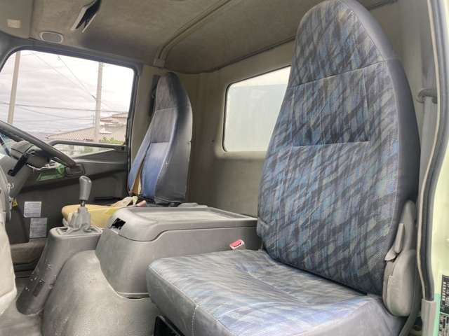 MITSUBISHI FUSOU FIGHTER 2005 Image 31