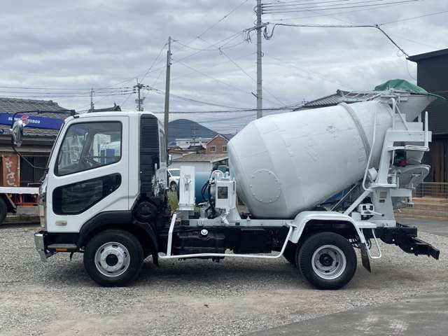 MITSUBISHI FUSOU FIGHTER 2005 Image 31