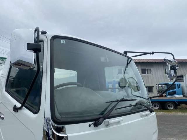 MITSUBISHI FUSOU FIGHTER 2005 Image 31