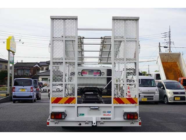 ISUZU ELF 2013 Image 31