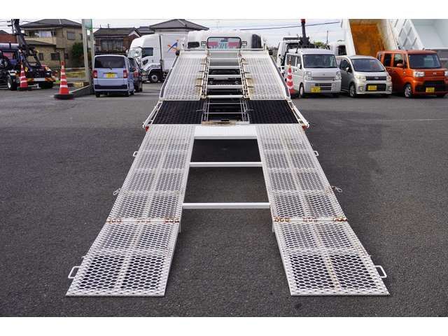 ISUZU ELF 2013 Image 31