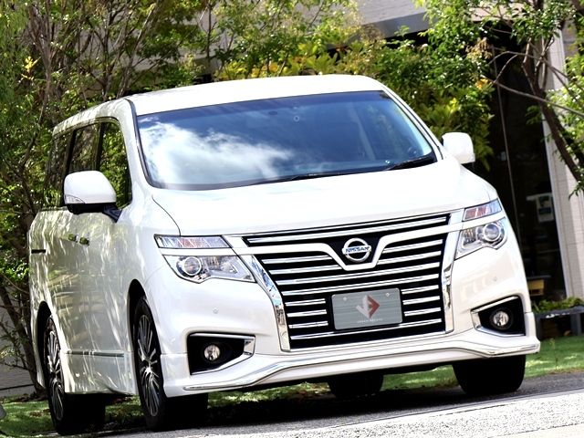 NISSAN ELGRAND 2017 Image 31