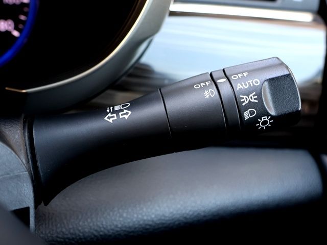 NISSAN ELGRAND 2017 Image 31