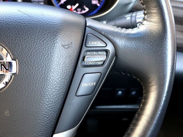 NISSAN ELGRAND 2017 Image 31