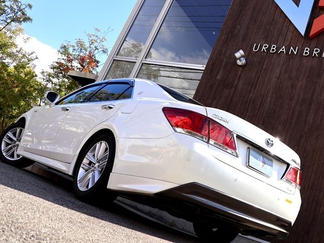 TOYOTA CROWN SEDAN HYBRID 2013 Image 31