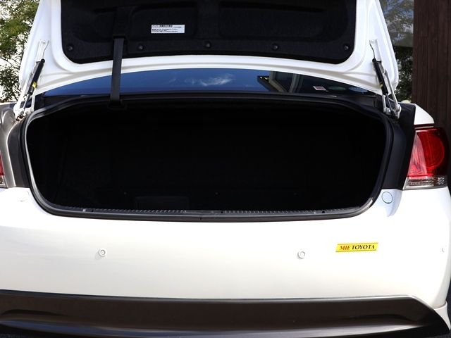 TOYOTA CROWN SEDAN HYBRID 2013 Image 31