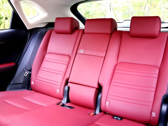 TOYOTA LEXUS NX300 2018 Image 31