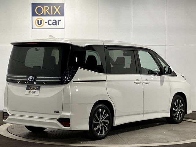 TOYOTA VOXY HYBRID 2022 Image 31