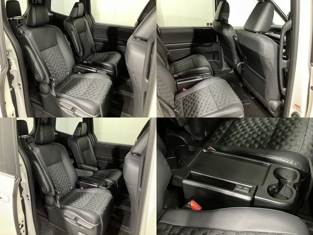 TOYOTA VOXY HYBRID 2022 Image 31