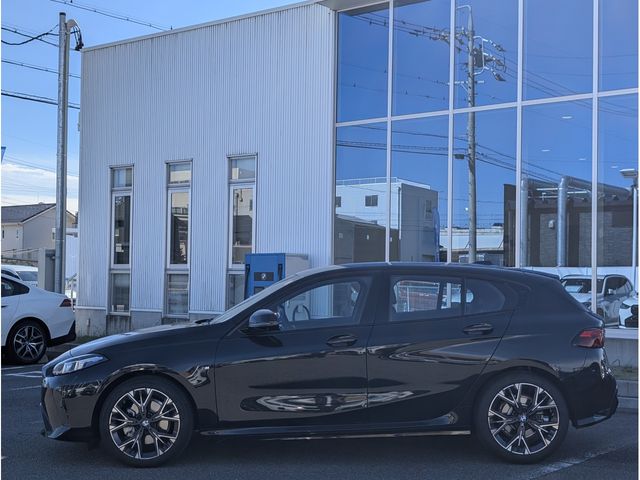 BMW 1SERIES 2025 Image 31