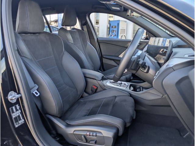 BMW 1SERIES 2025 Image 31