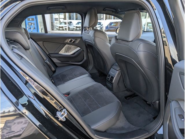 BMW 1SERIES 2025 Image 31