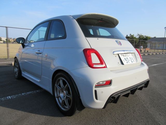 FIAT ABARTH 595 2018 Image 31