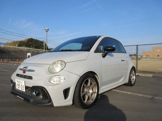 FIAT ABARTH 595 2018 Image 31