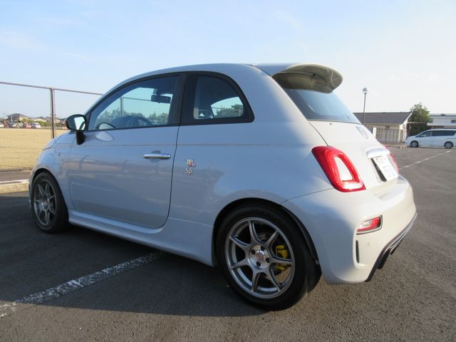 FIAT ABARTH 595 2018 Image 31