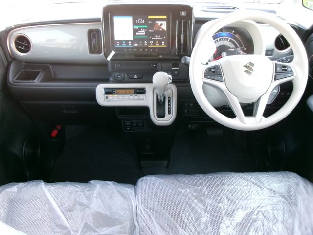 SUZUKI WAGON R SMILE 2025 Image 31