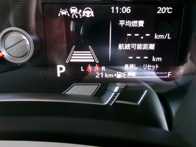 SUZUKI WAGON R SMILE 2025 Image 31