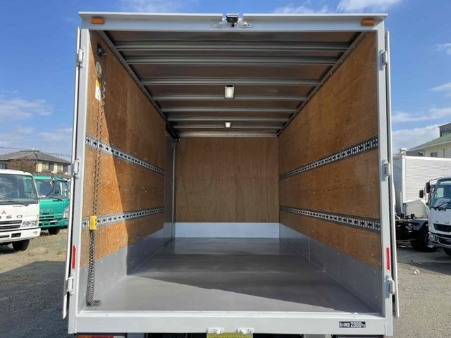 MITSUBISHI CANTER 2013 Image 31