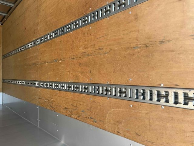 MITSUBISHI CANTER 2013 Image 31