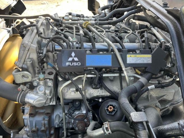 MITSUBISHI CANTER 2013 Image 31
