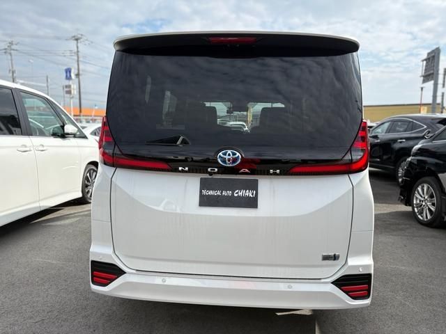 TOYOTA NOAH HYBRID 2024 Image 31
