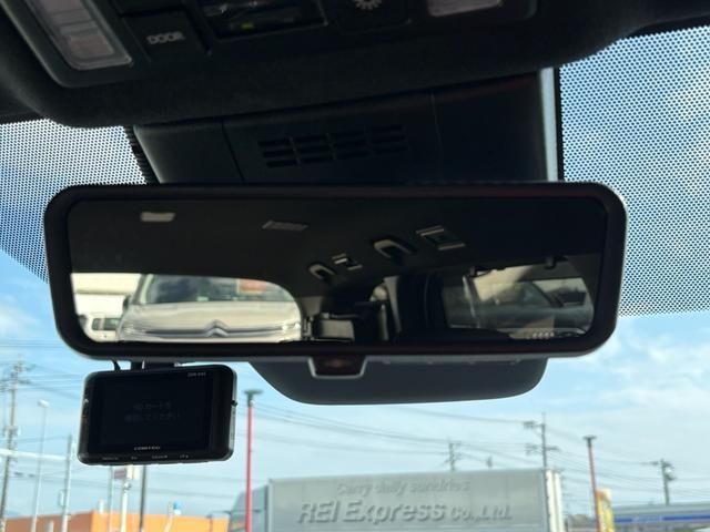 TOYOTA NOAH HYBRID 2024 Image 31