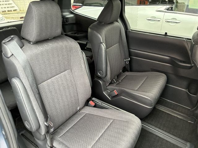 TOYOTA VOXY 2022 Image 31