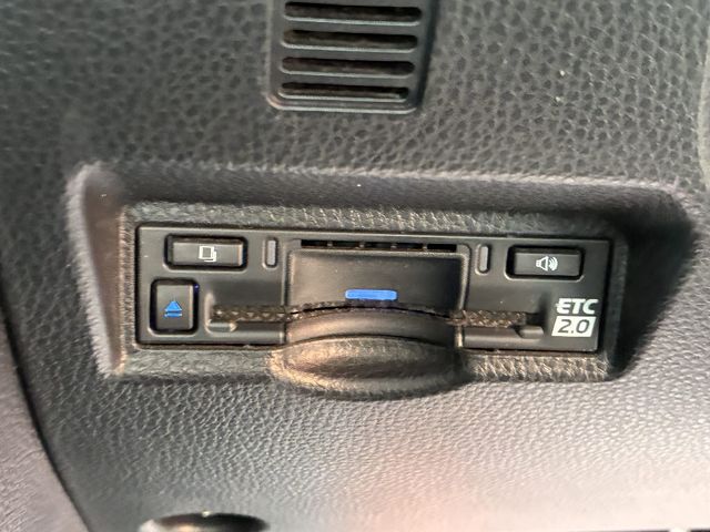 TOYOTA VOXY 2022 Image 31