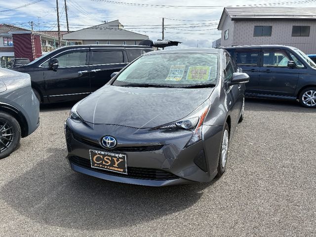 TOYOTA PRIUS 2018 Image 31