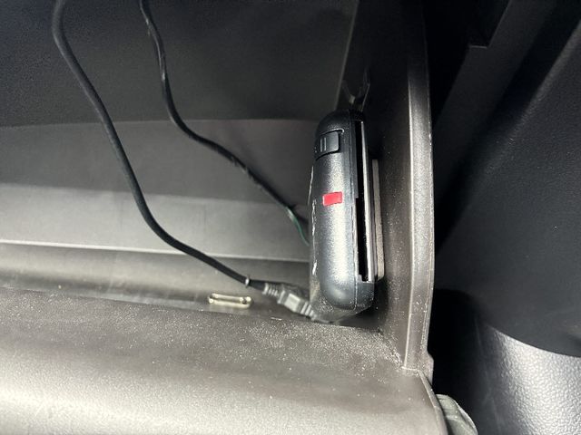 TOYOTA PRIUS 2018 Image 31