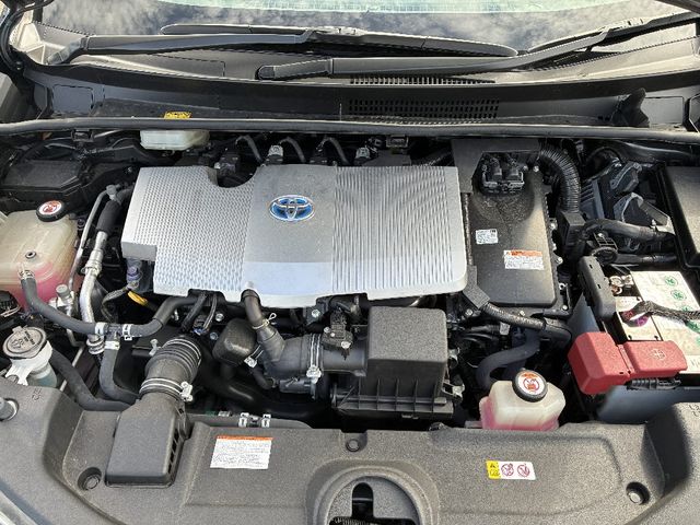 TOYOTA PRIUS 2018 Image 31