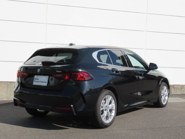 BMW 1SERIES 2025 Image 31