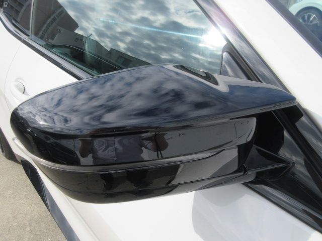 BMW M4 2023 Image 31