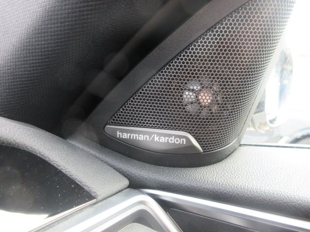 BMW M4 2023 Image 31